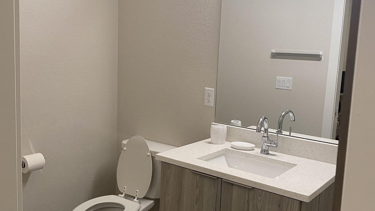 Photo of Bathroom in Hale