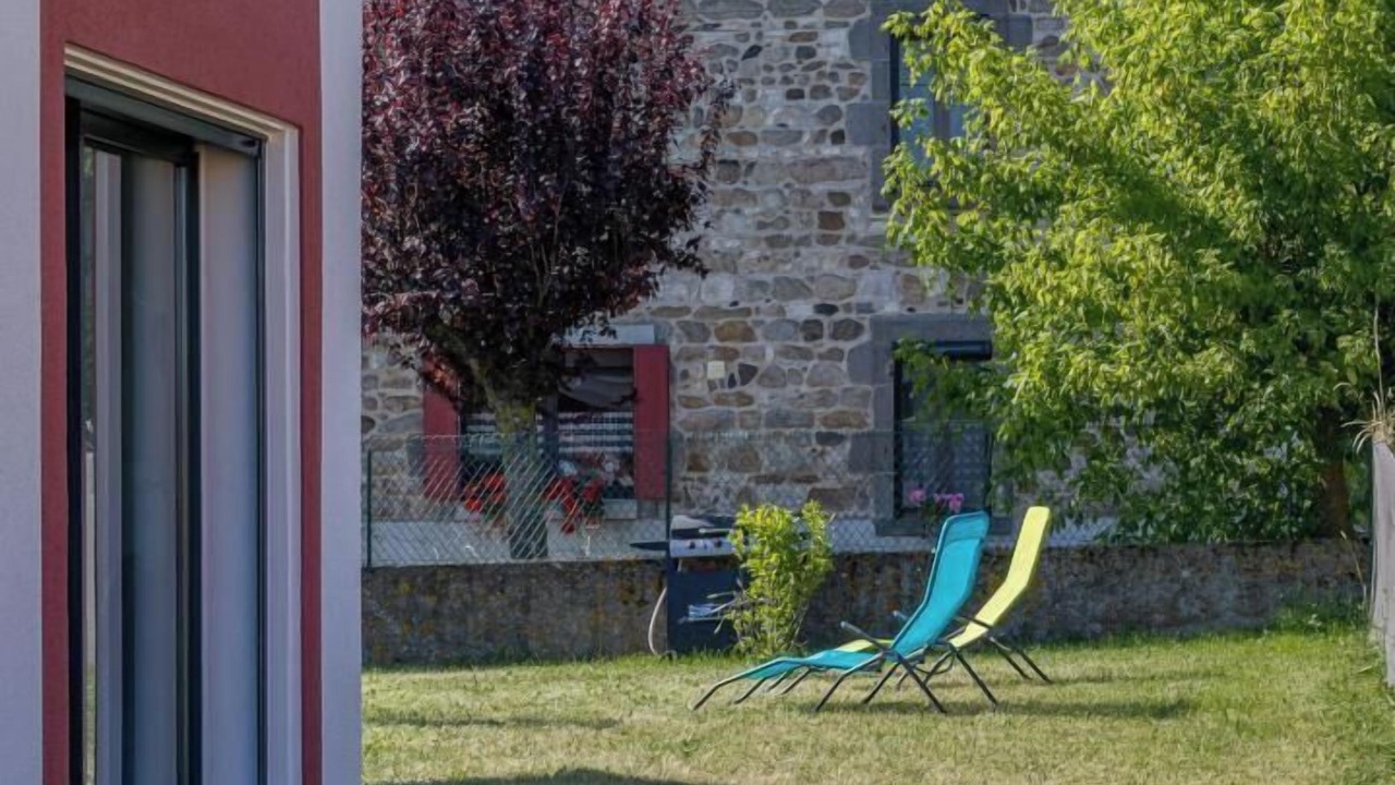 Photo of Patio Balcony in Montaigut-le-Blanc
