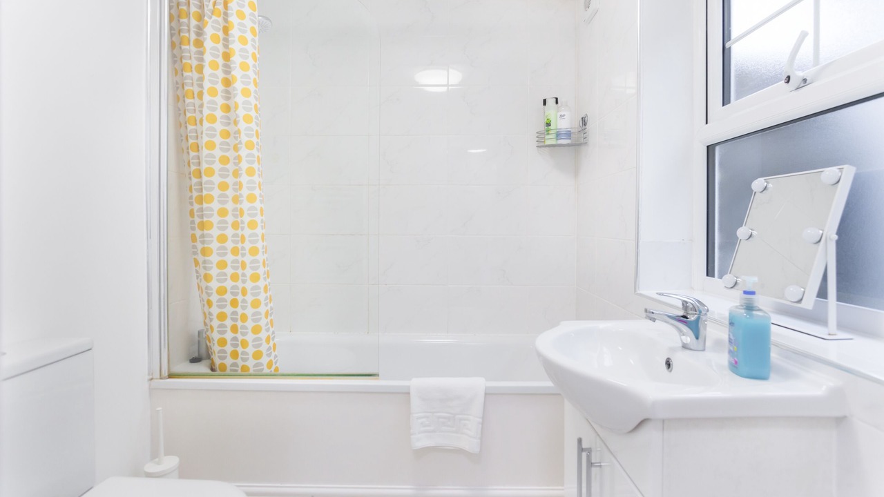 Photo of Bathroom in Haringey