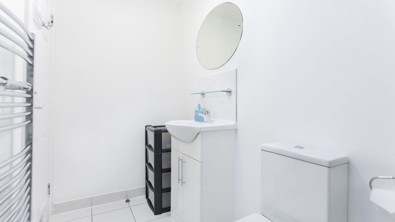 Photo of Bathroom in Haringey