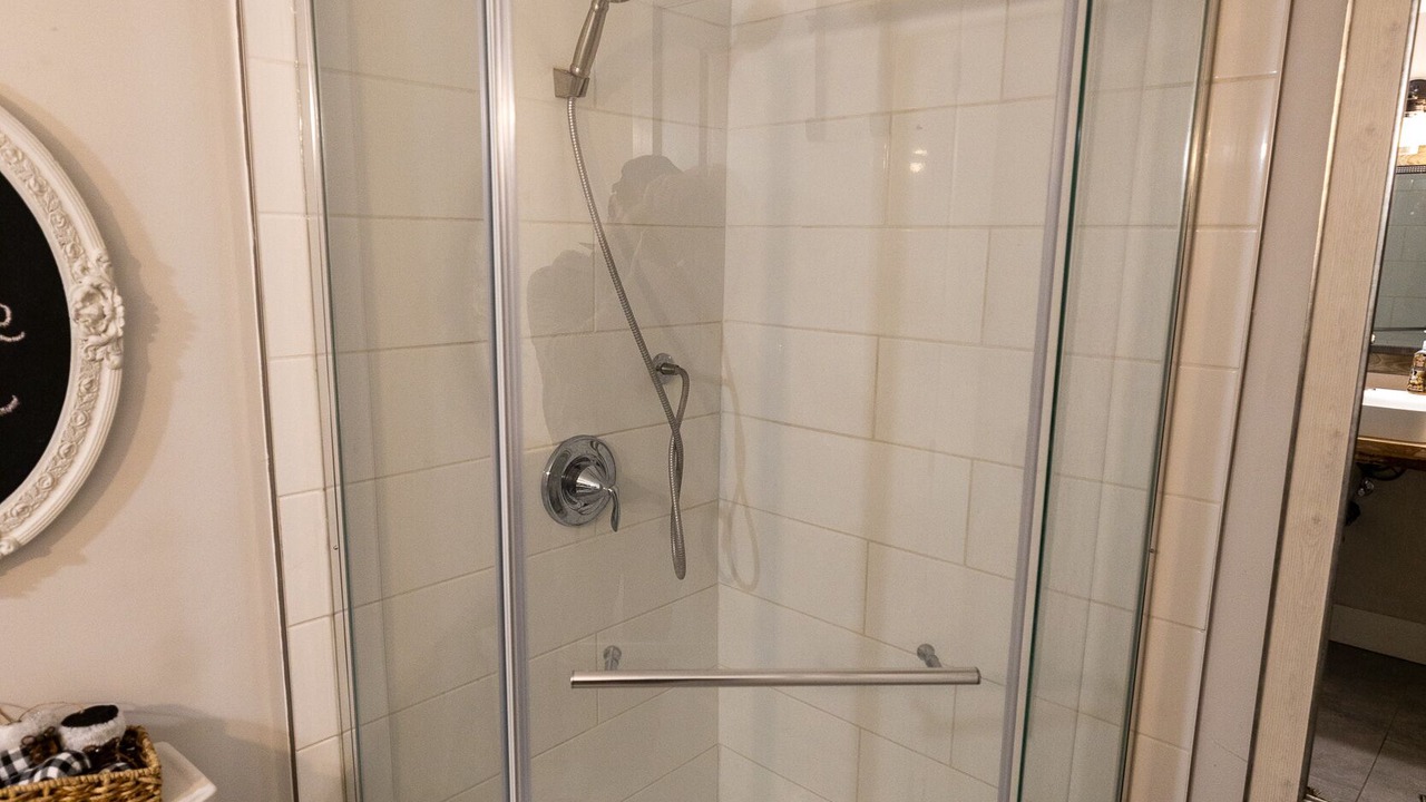 Photo of Bathroom in Middlesex Centre