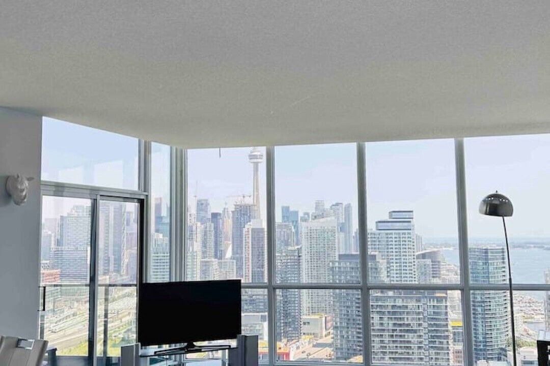 Photo of Livingroom in Fort York