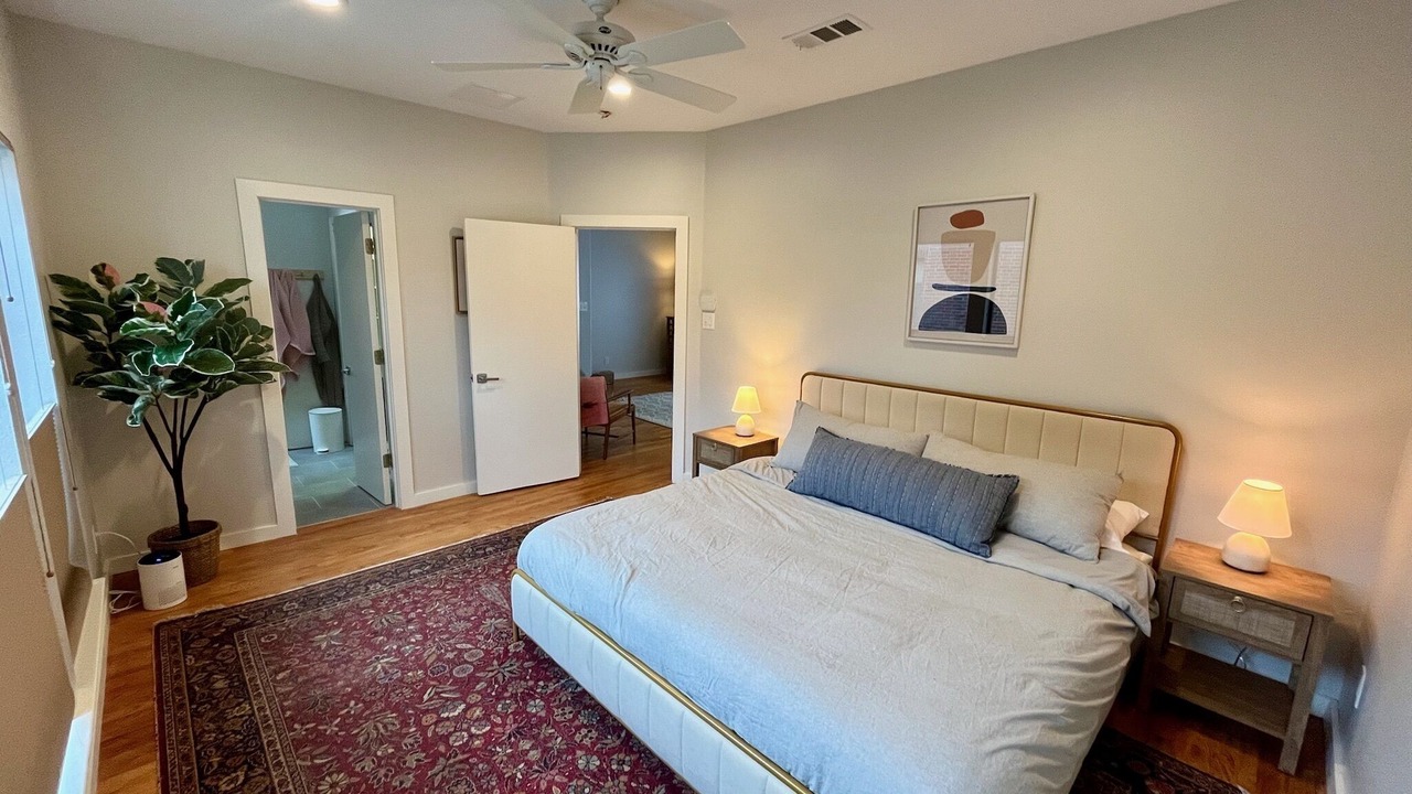 Photo of Bedroom in Lower Greenville