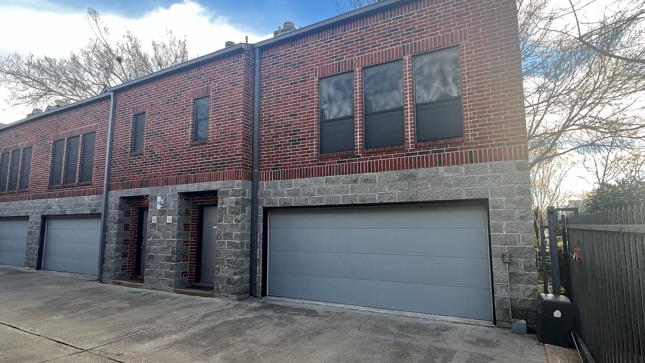 Photo of Outdoor in Lower Greenville