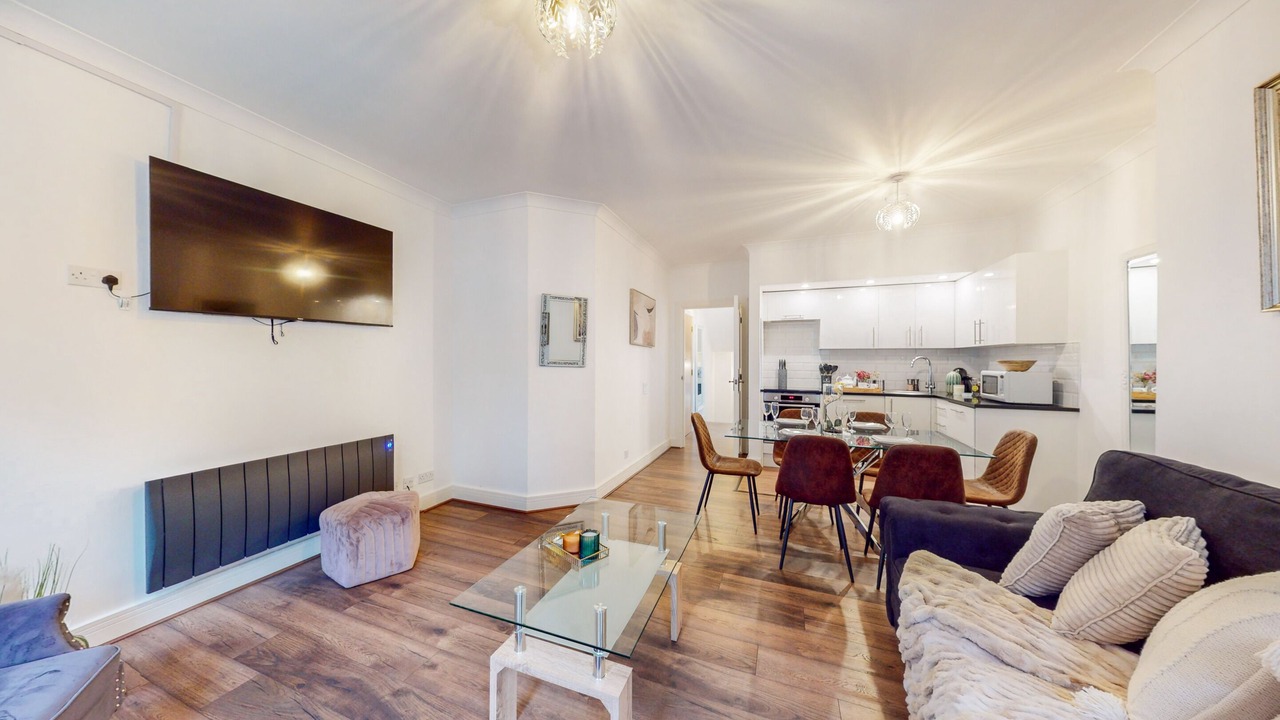 Photo of Others in Mayfair