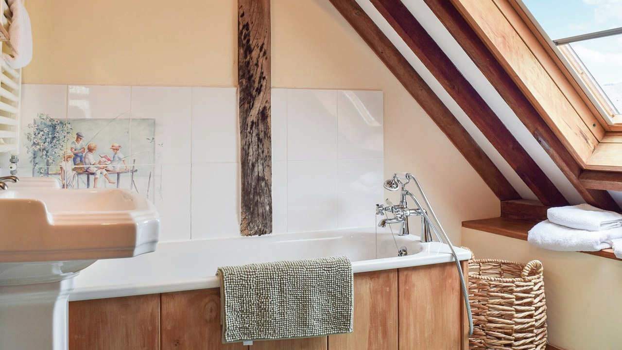 Photo of Bathroom in Thame