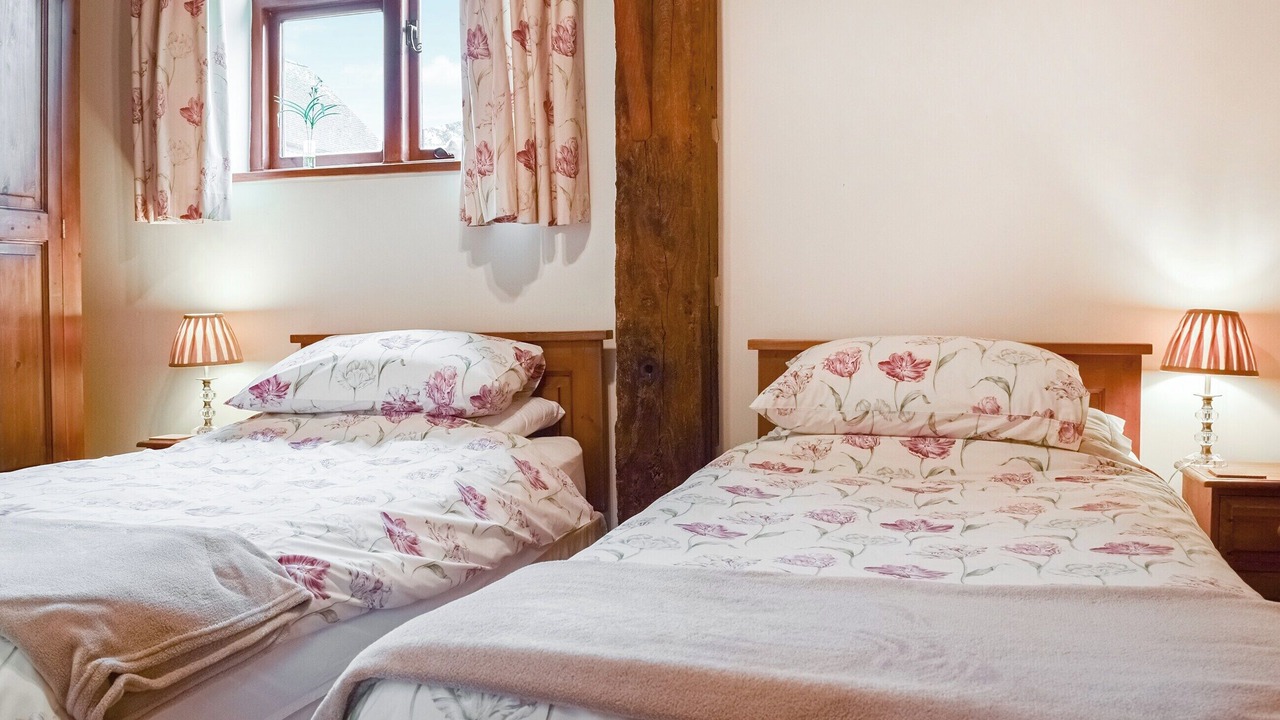 Photo of Others in Thame