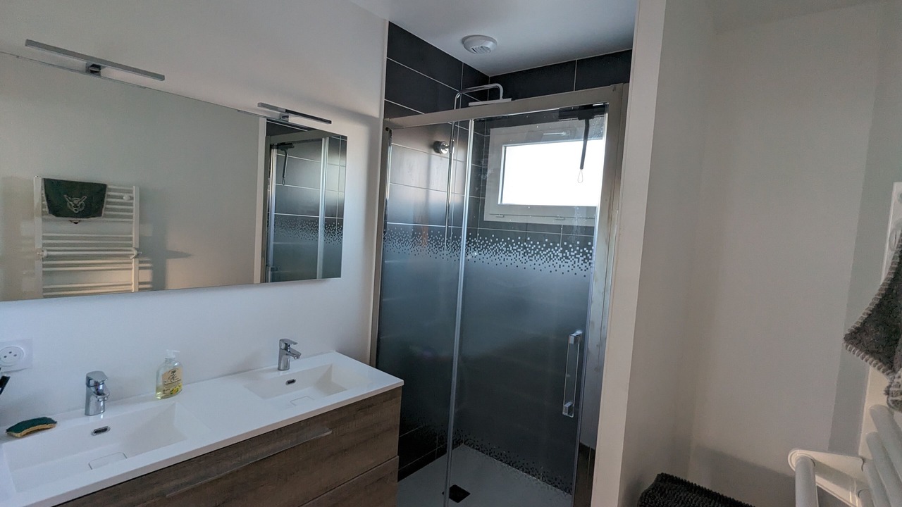 Photo of Bathroom in Saint-Jean-de-Monts