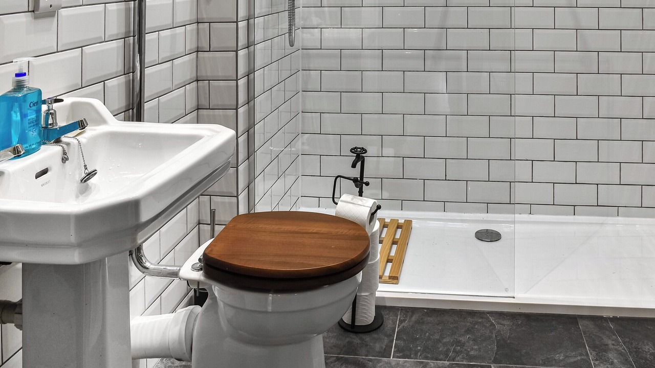 Photo of Bathroom in Barnard Castle