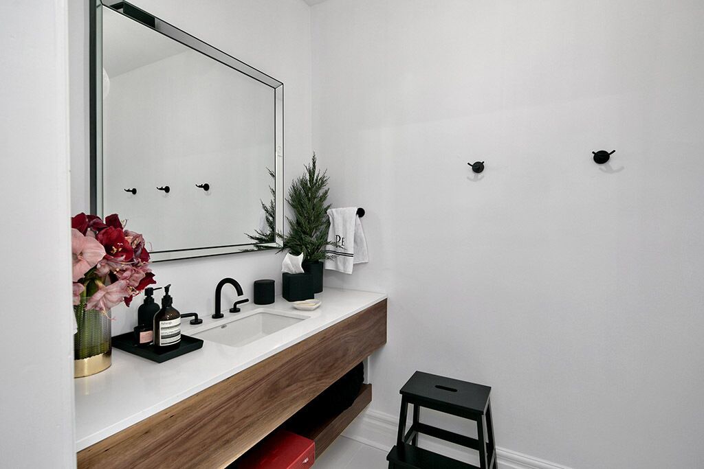 Photo of Bathroom in The Blue Mountains