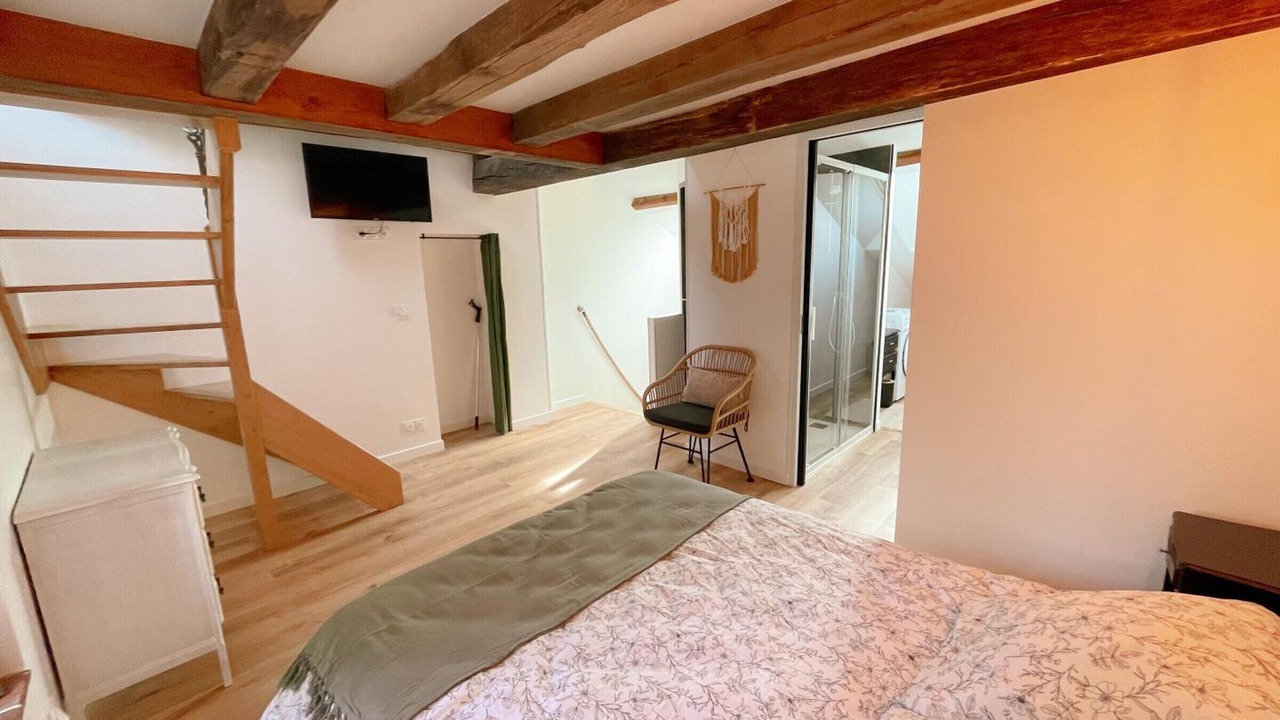 Photo of Bedroom in Azay-le-Rideau