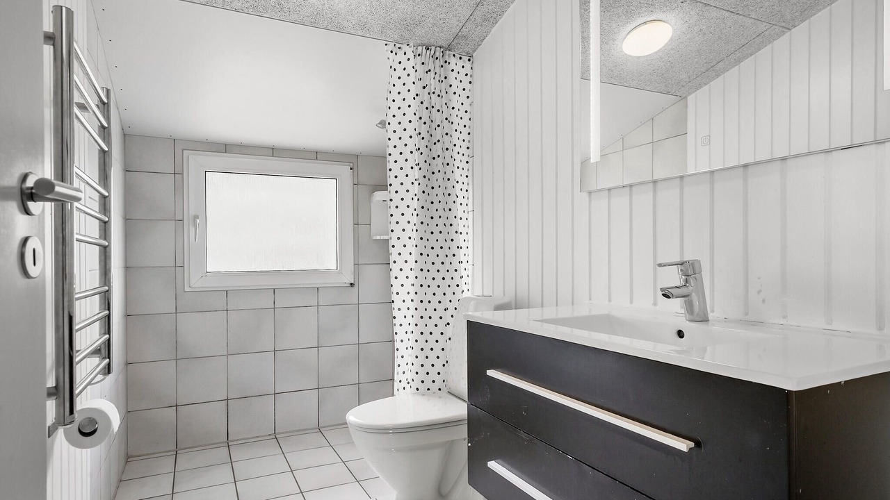 Photo of Bathroom in Haurvig