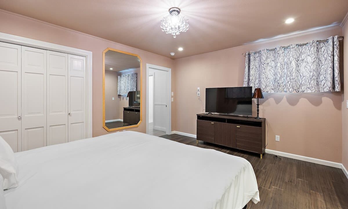 Photo of Bedroom in Nacogdoches