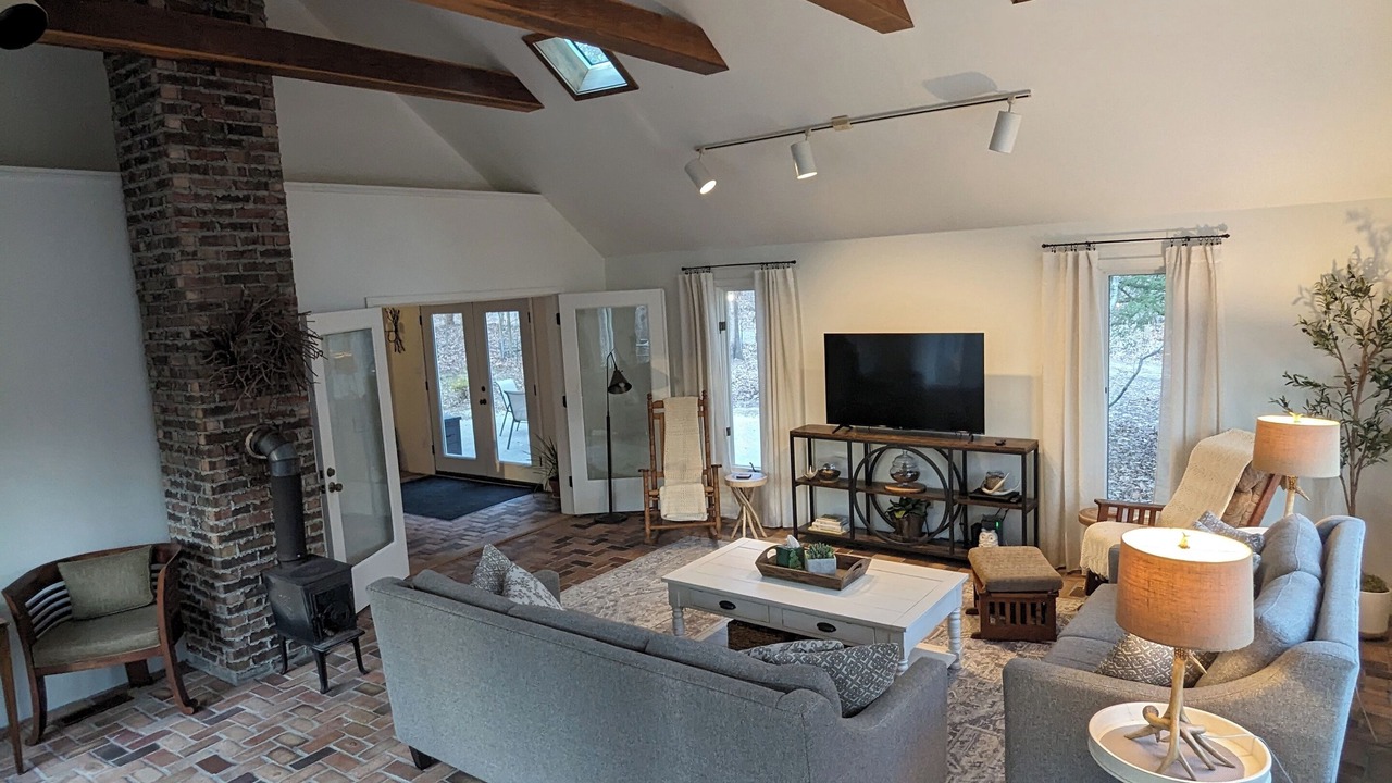 Photo of Livingroom in Trafalgar