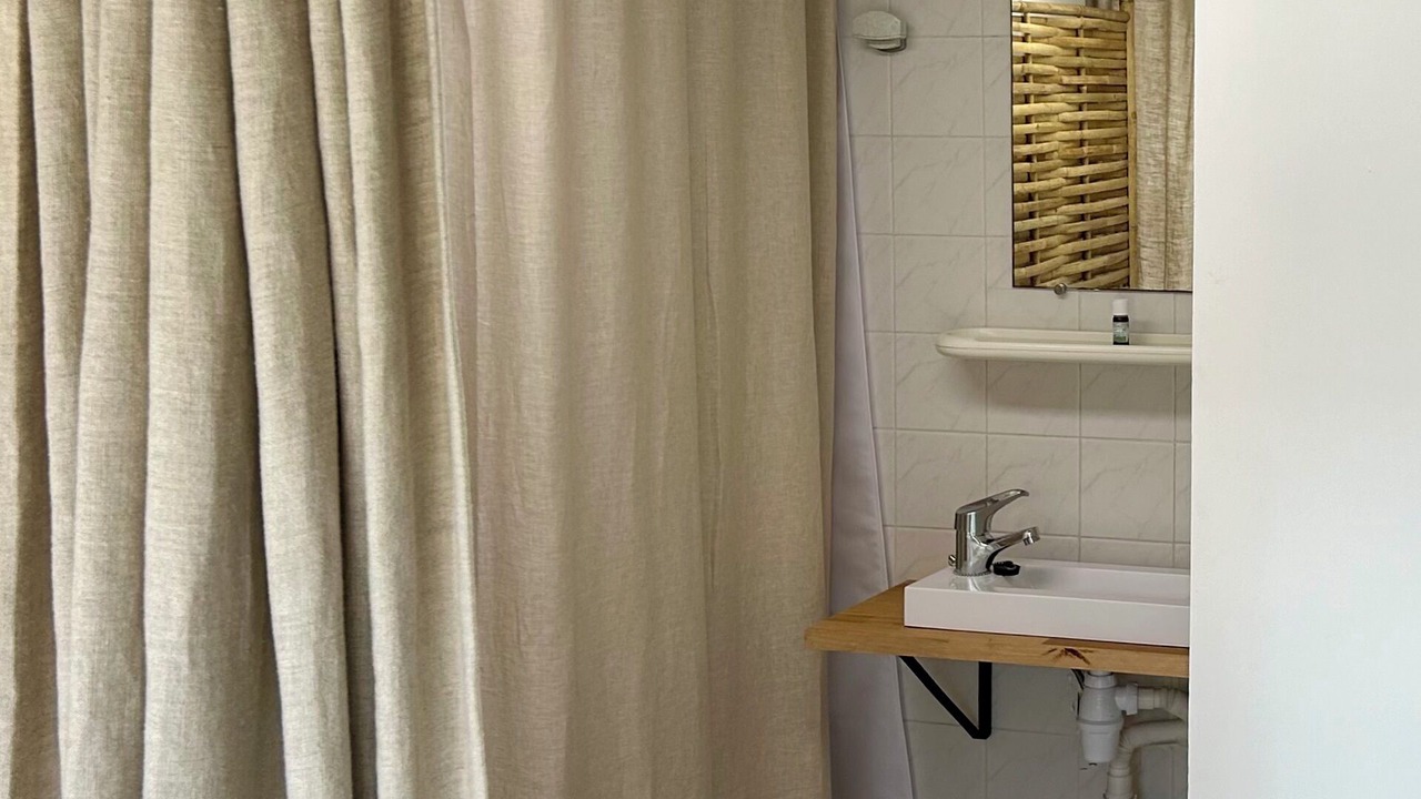 Photo of Bathroom in Loix