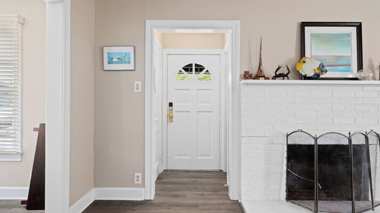 Photo of Livingroom in Fulton