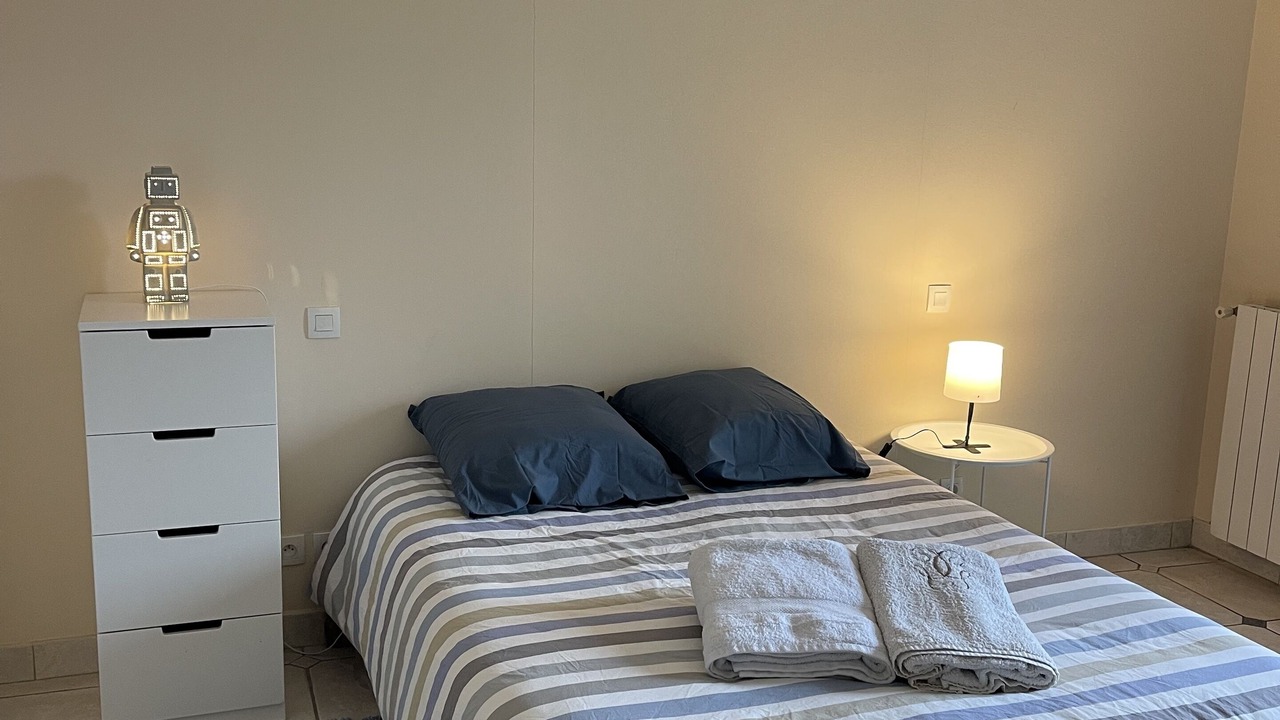 Photo of Bedroom in Saint-Etienne-d'Orthe