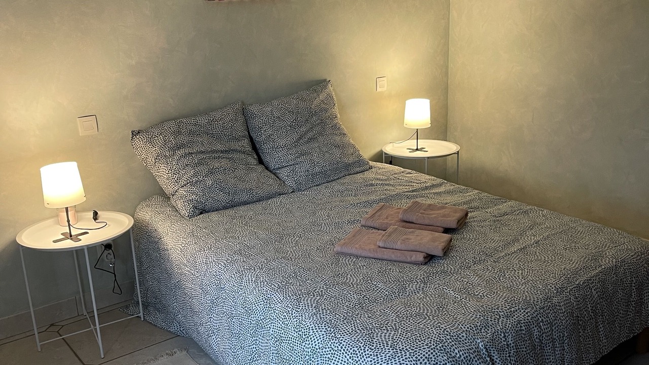 Photo of Bedroom in Saint-Etienne-d'Orthe