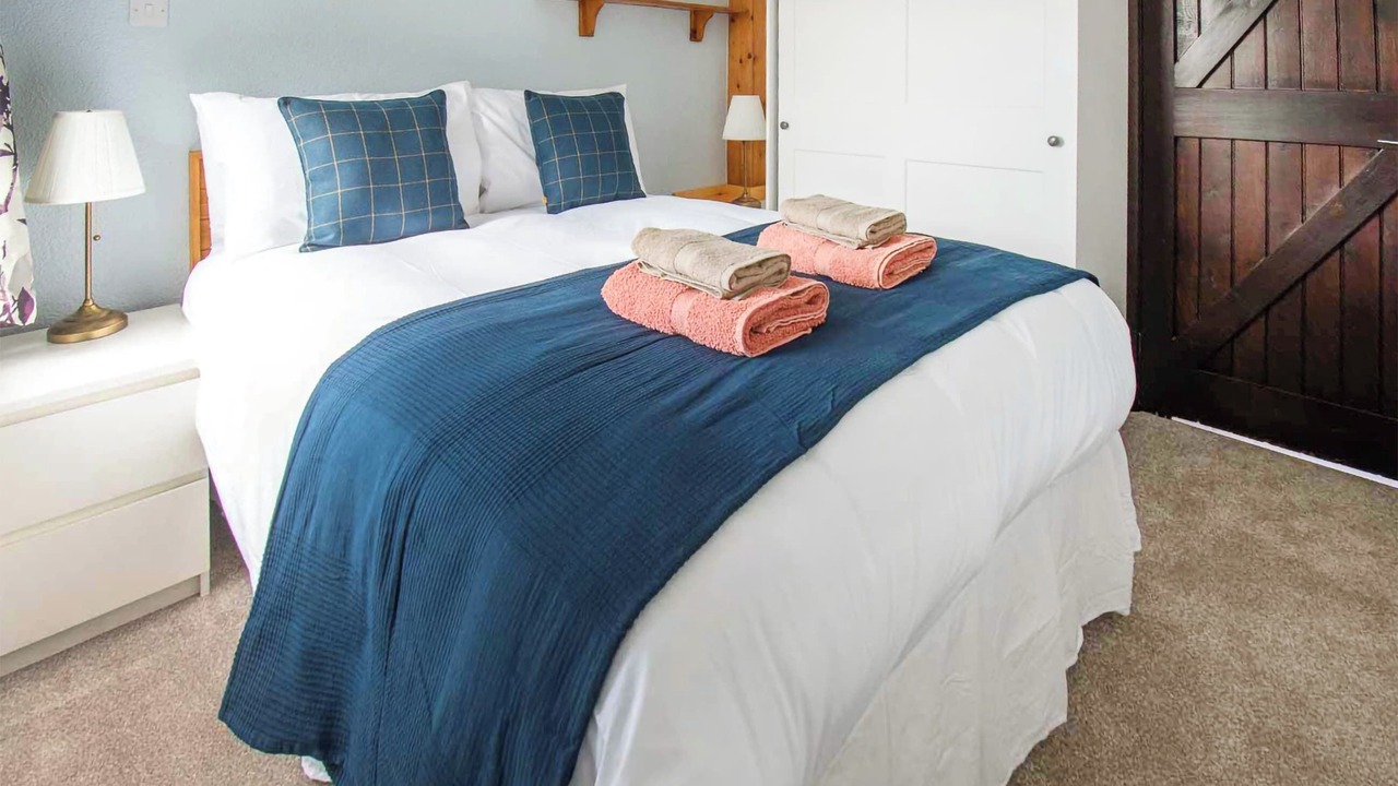 Photo of Others in Talkin