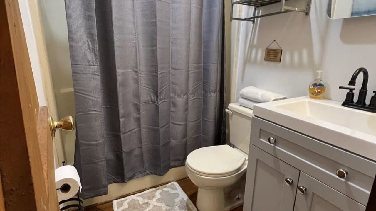 Photo of Bathroom in Hattiesburg