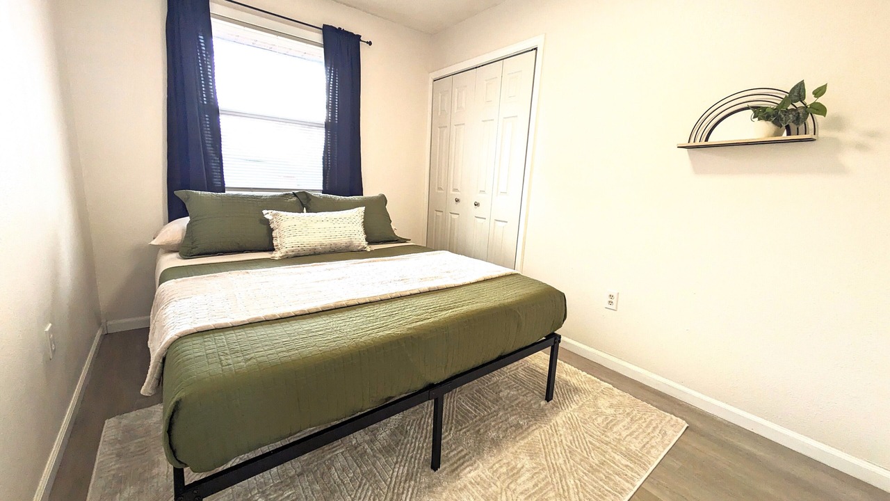 Photo of Bedroom in St. Robert
