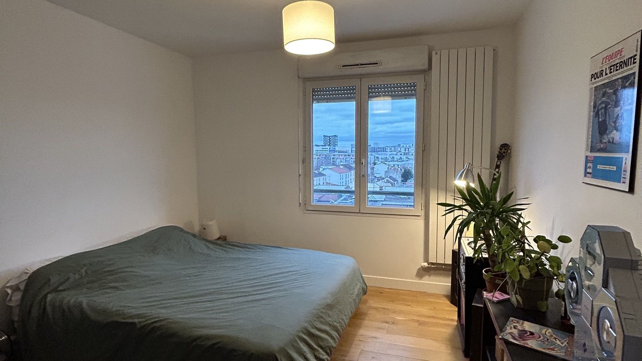 Photo of Bedroom in Saint-Denis