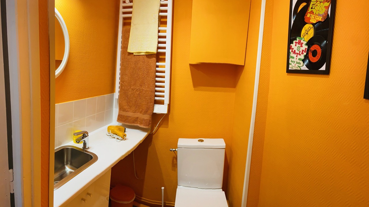 Photo of Bathroom in Gannat