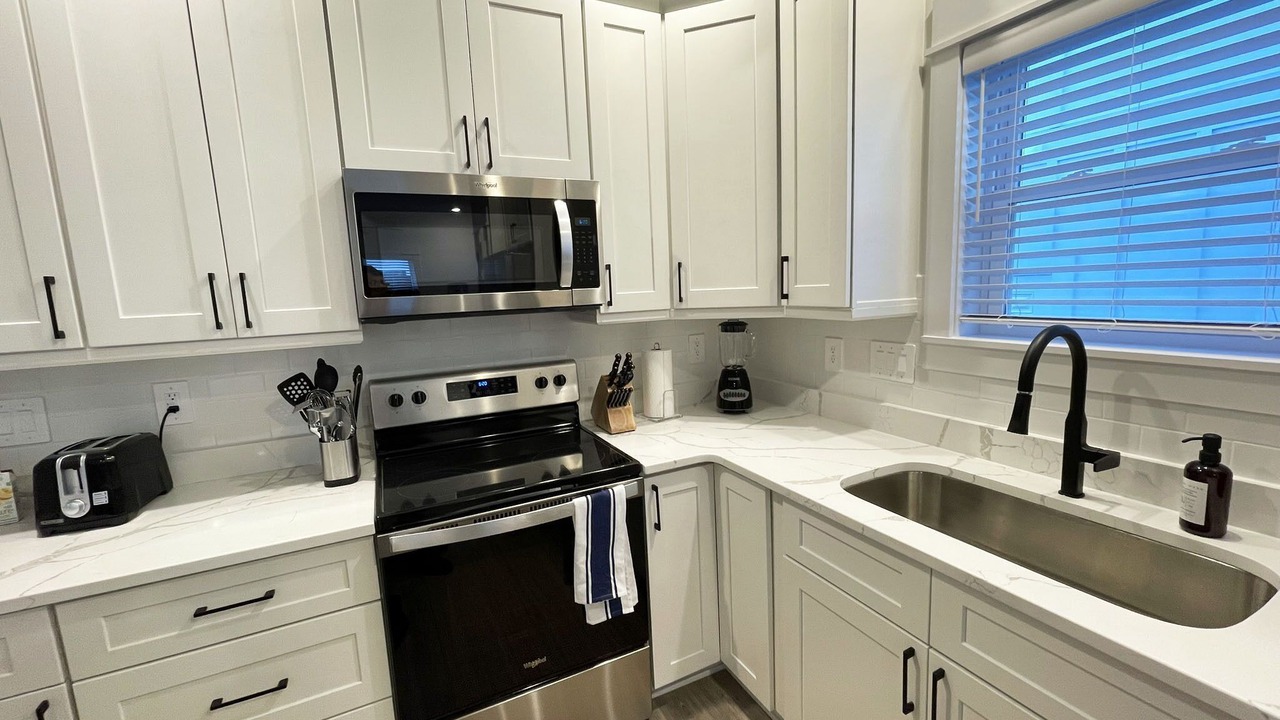 Photo of Kitchen in Corolla Light