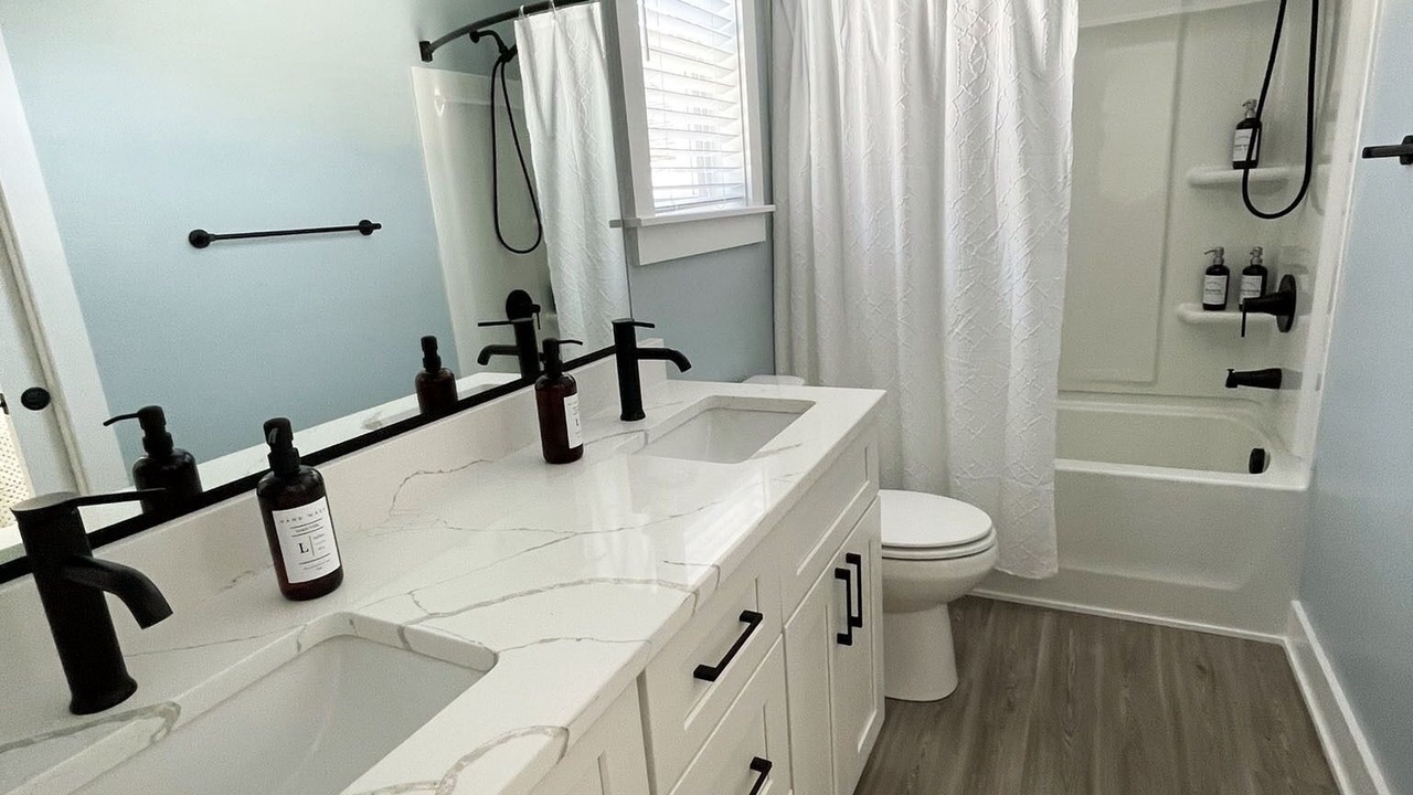 Photo of Bathroom in Corolla Light
