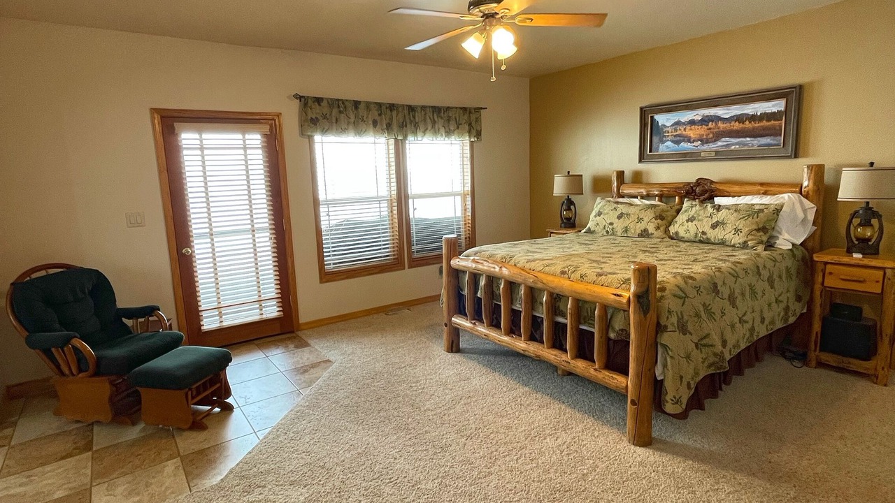 Photo of Bedroom in Star Valley Ranch