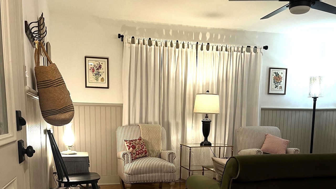 Photo of Livingroom in Hartwick