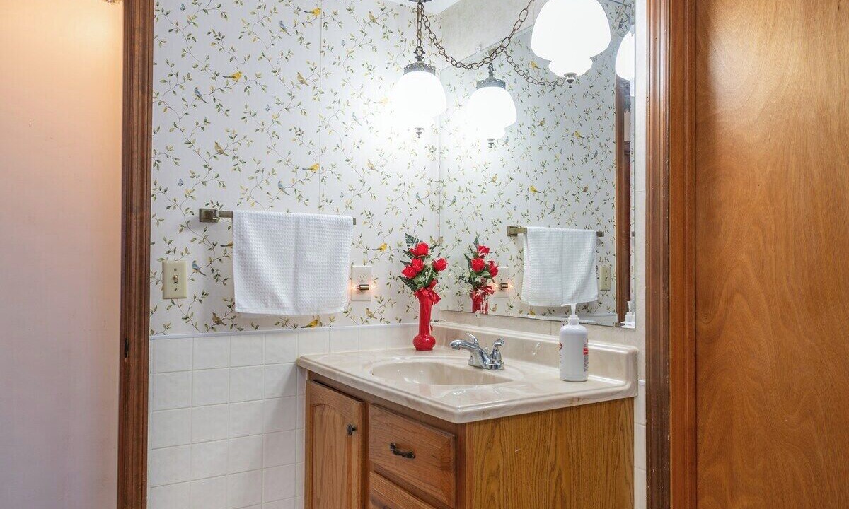 Photo of Bathroom in Washington Court House
