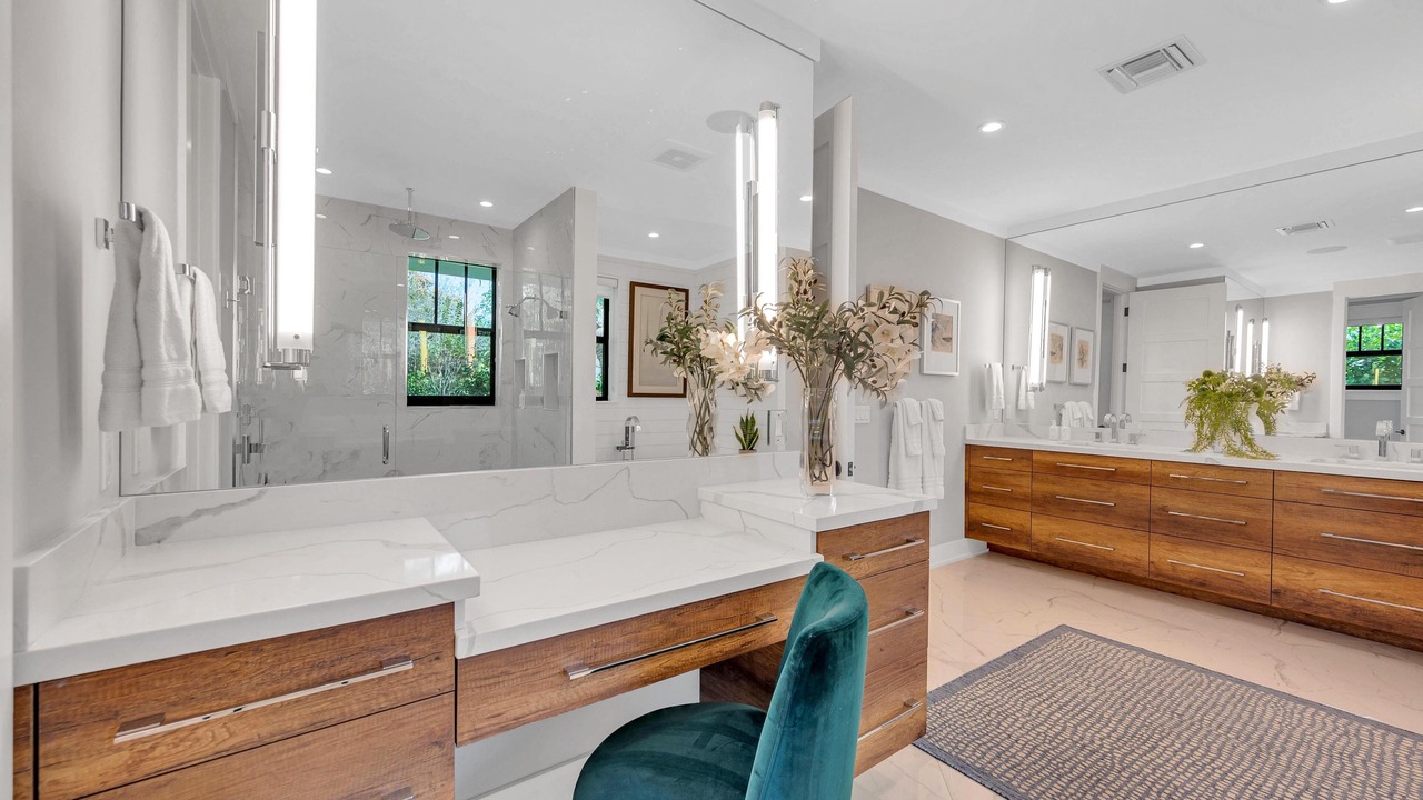 Photo of Bathroom in Lake Ida Shores