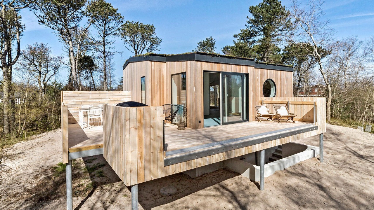 Photo of Others in Grena Strand