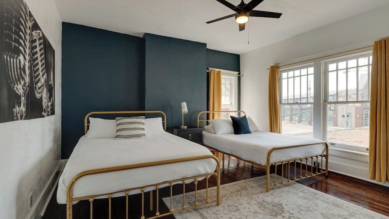 Photo of Bedroom in Hillsboro Village
