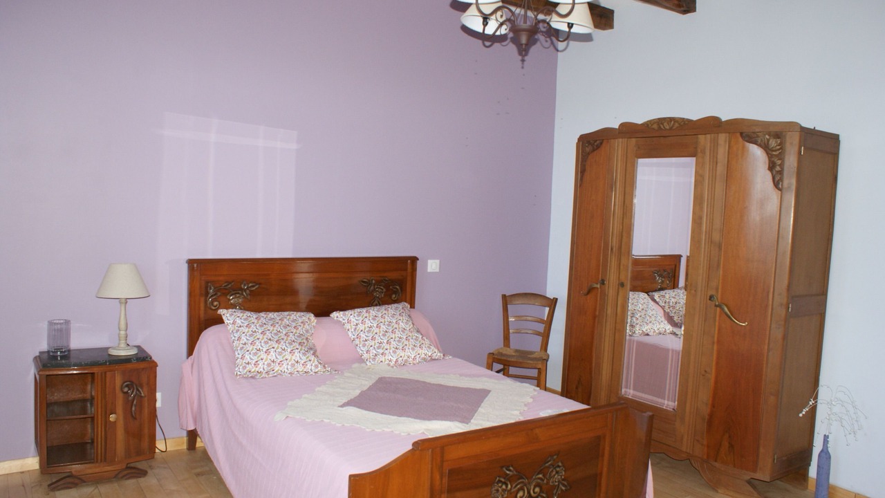 Photo of Bedroom in Livinhac-le-Haut
