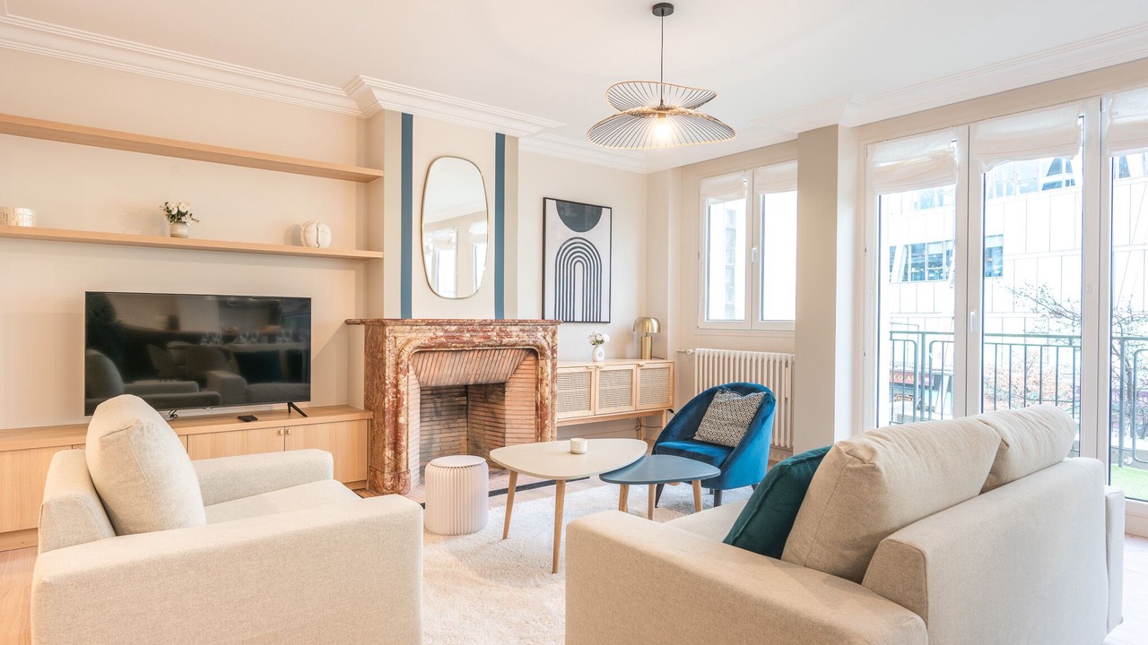Photo of Livingroom in Le Kremlin-Bicetre