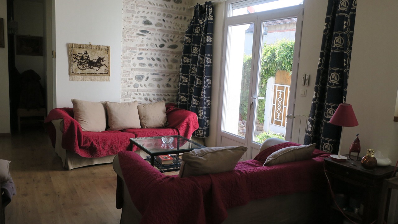 Photo of Livingroom in Guilhemery