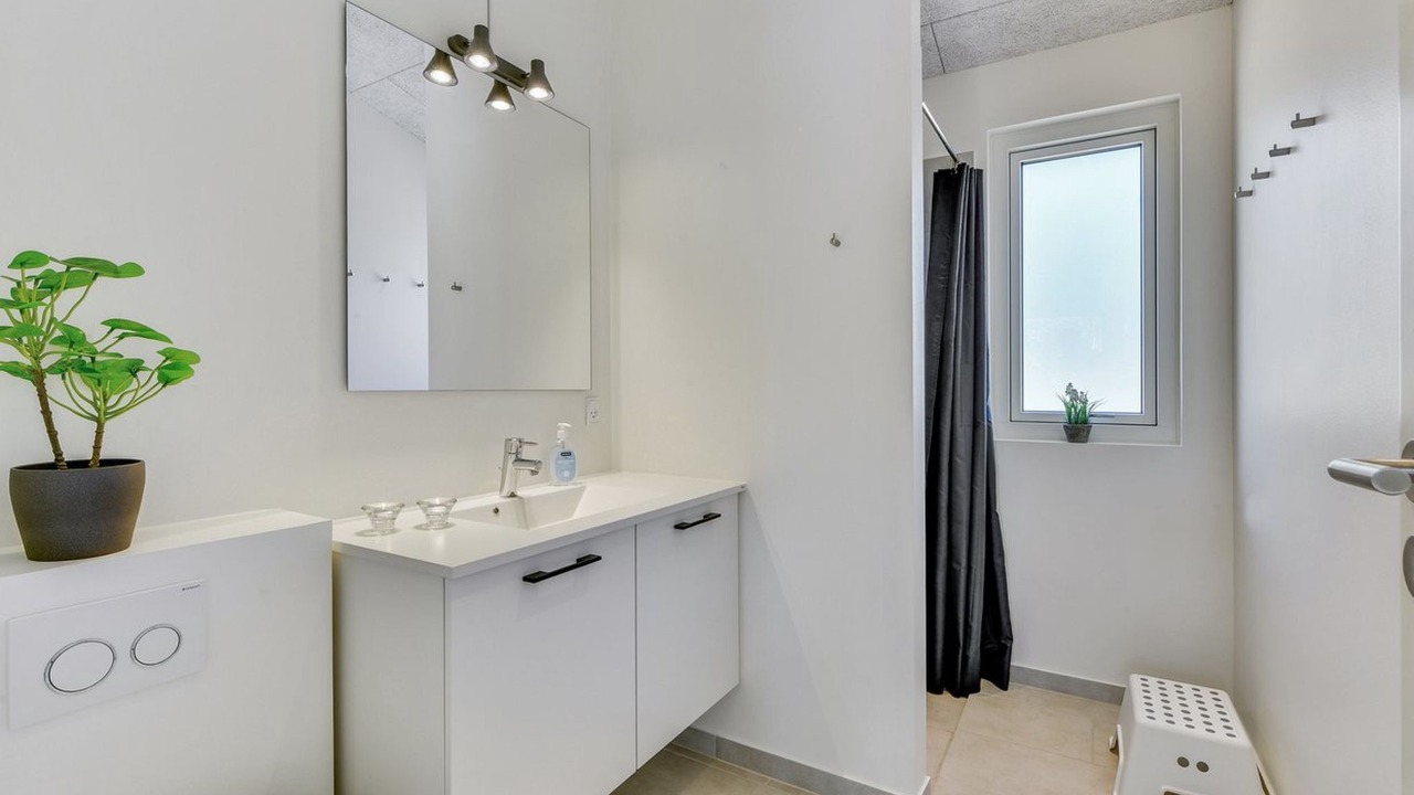 Photo of Bathroom in Lodbjerg Hede