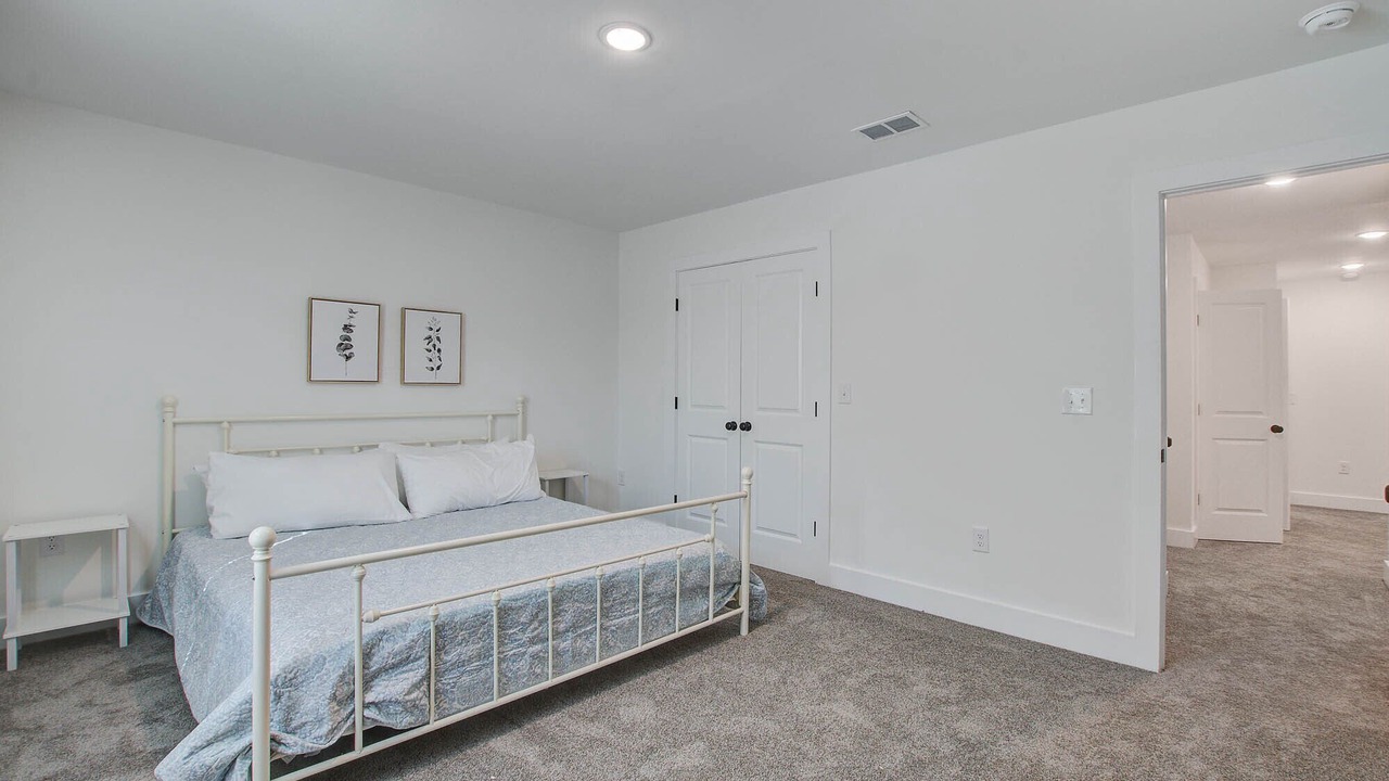 Photo of Bedroom in Hanahan