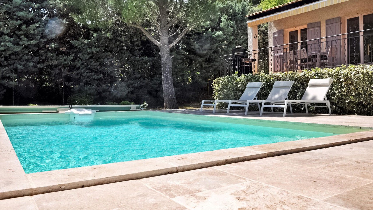 Photo of Outdoor in Rochefort-du-Gard