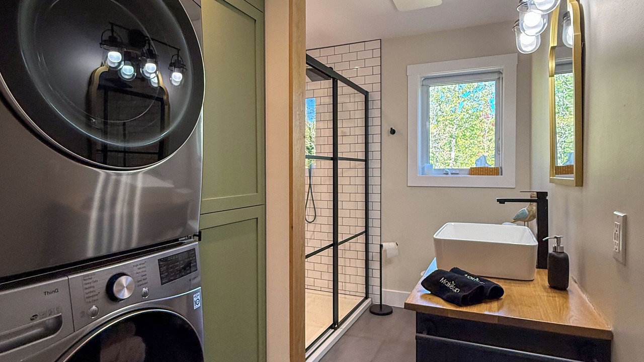 Photo of Bathroom in Gloucester County