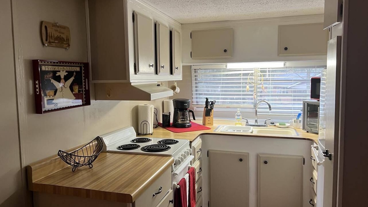 Photo of Kitchen in Newland