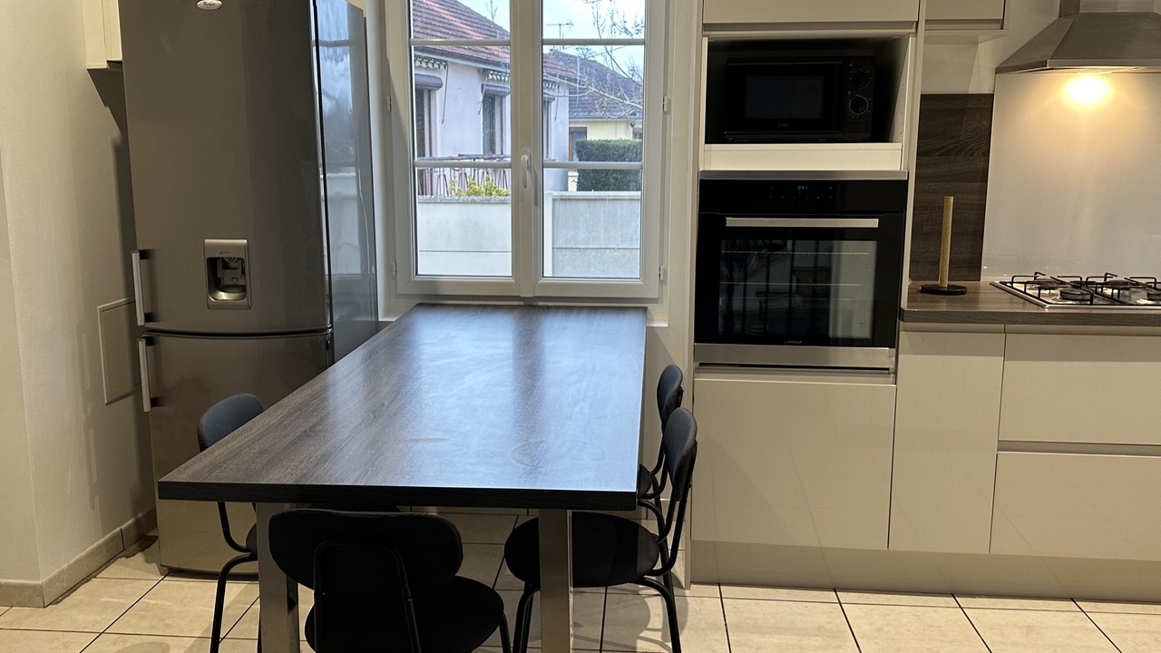 Photo of Kitchen in Saint-Pierre-les-Elbeuf