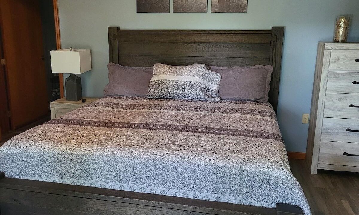 Photo of Bedroom in Lake George