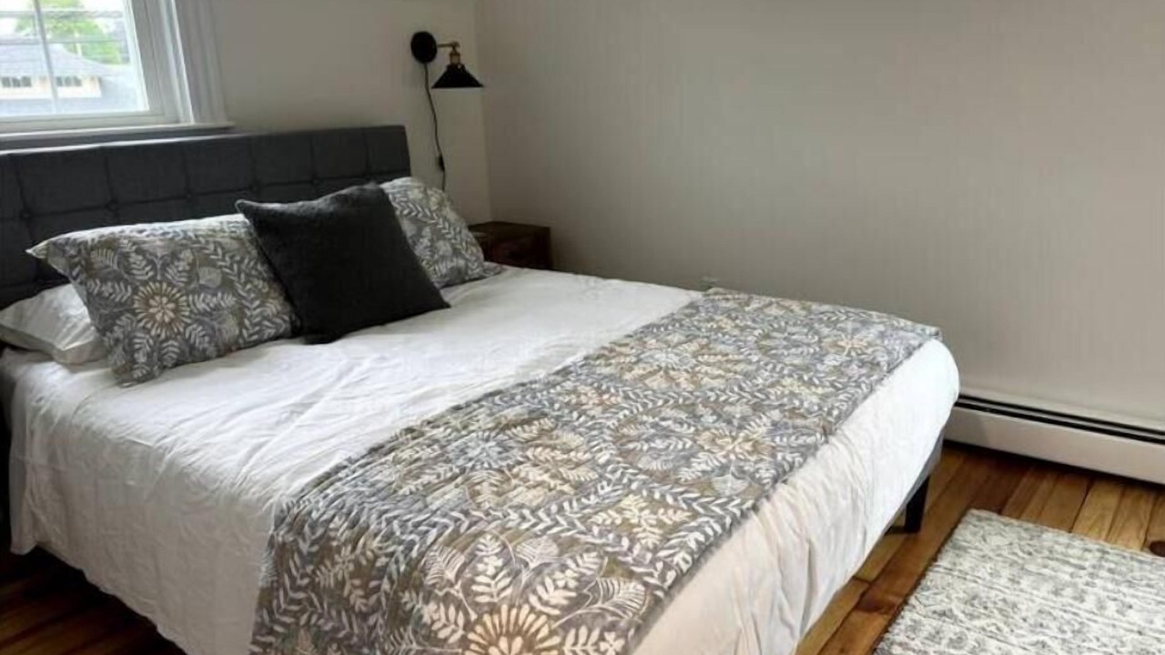 Photo of Bedroom in Shoreby Hill