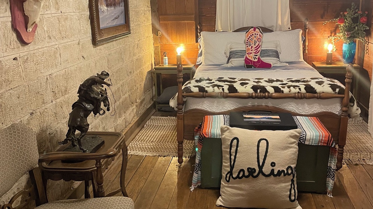 Photo of Bedroom in Hico