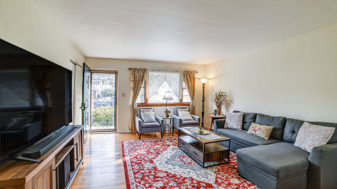 Photo of Bedroom in Binghamton