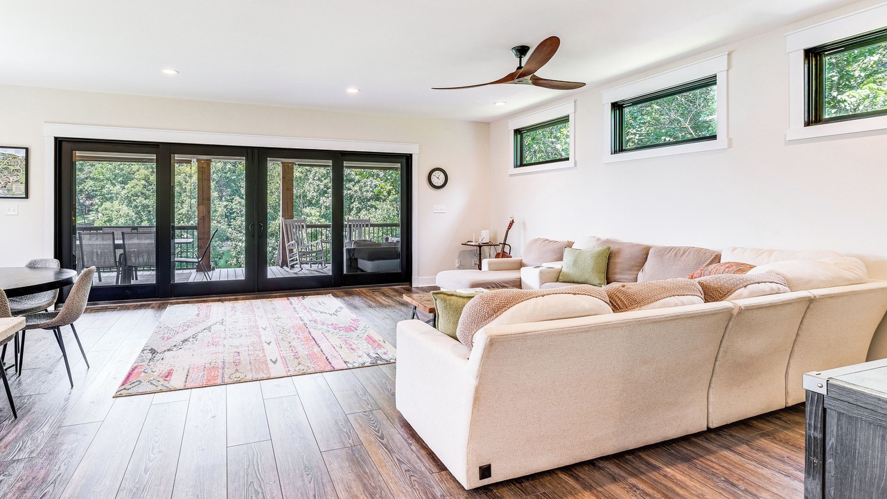 Photo of Bedroom in Smith Mountain Lake