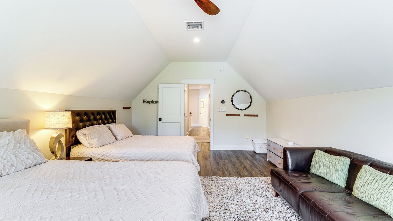 Photo of Bedroom in Smith Mountain Lake